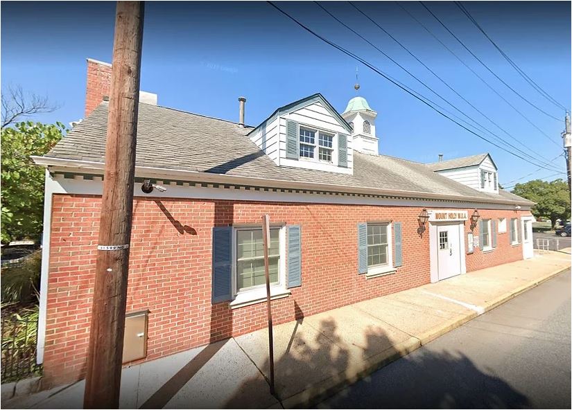 The MUA business office location at 1 Park Drive